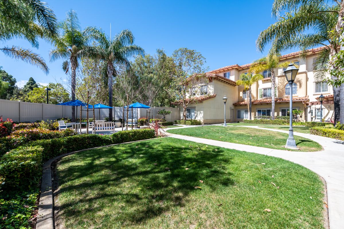 Camarillo Senior Living (UPDATED) Get Pricing & See 24 Photos in